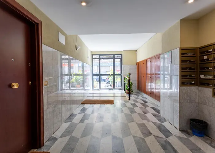 Comfortable In A Strategic Position Apartment Rom